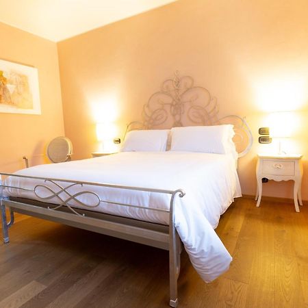 Villa Adige Luxury - M&M Holiday House Perugia Eksteriør billede