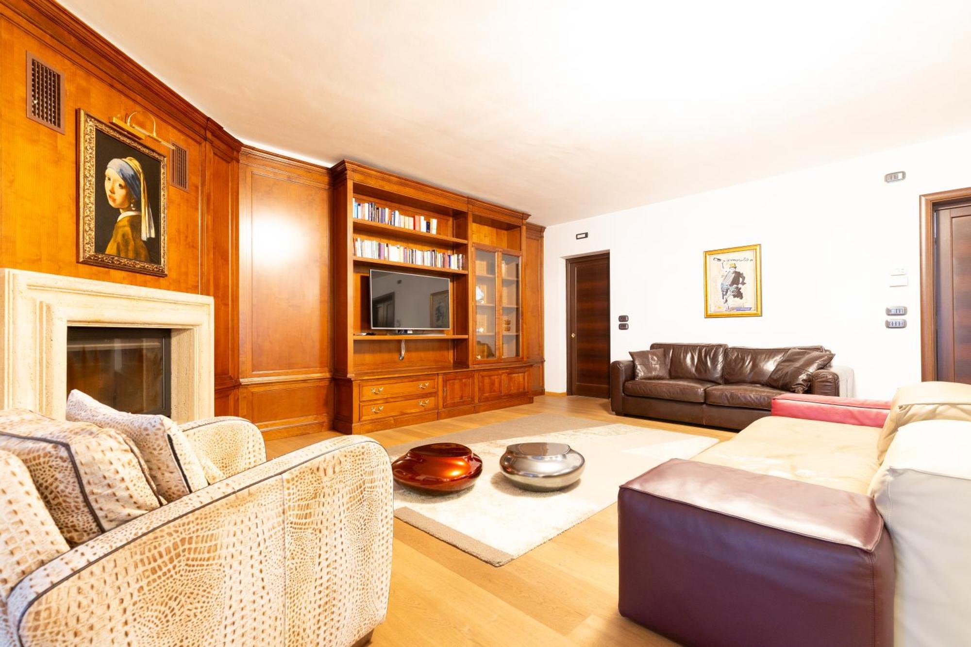 Villa Adige Luxury - M&M Holiday House Perugia Eksteriør billede